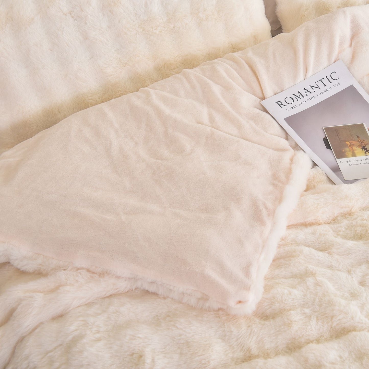 Σετ Γούνινη Παπλωματοθήκη & 2 Μαξιλαροθήκες