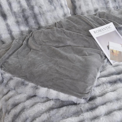 Σετ Γούνινη Παπλωματοθήκη & 2 Μαξιλαροθήκες